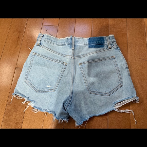 Abercrombie shorts - Picture 2 of 4